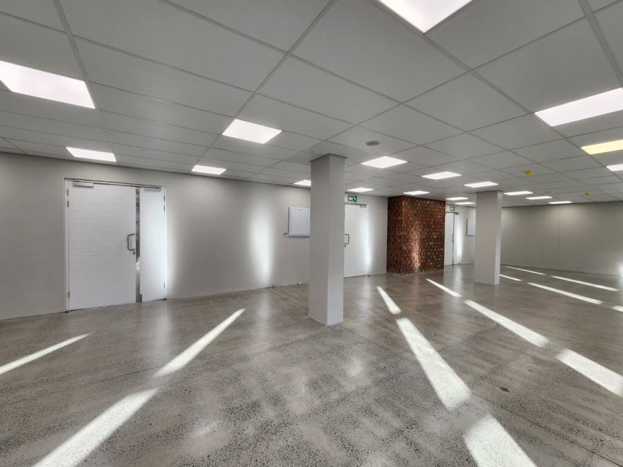To Let commercial Property for Rent in Paardevlei Western Cape